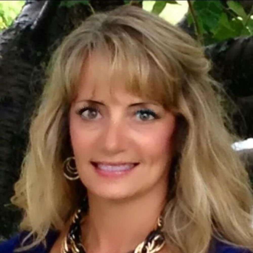 Meet your Posher, Michele